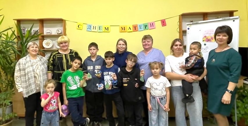 Заседание клуба приёмных родителей Благотворец :«Мир начинается с мамы!»