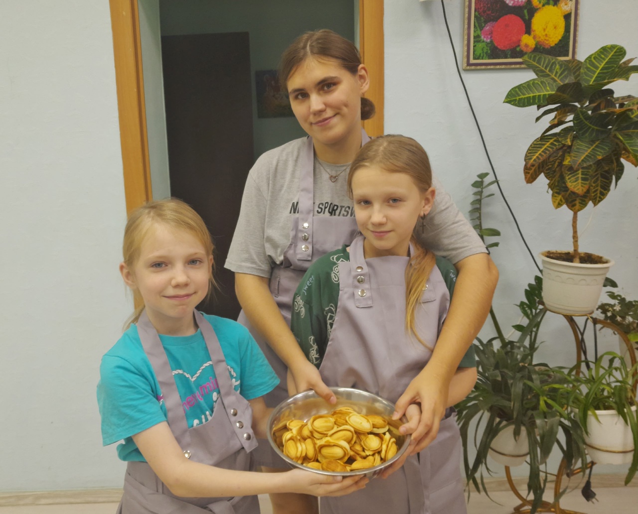 Клуб выходного дня. Приготовление орешек со сгущёнкой.